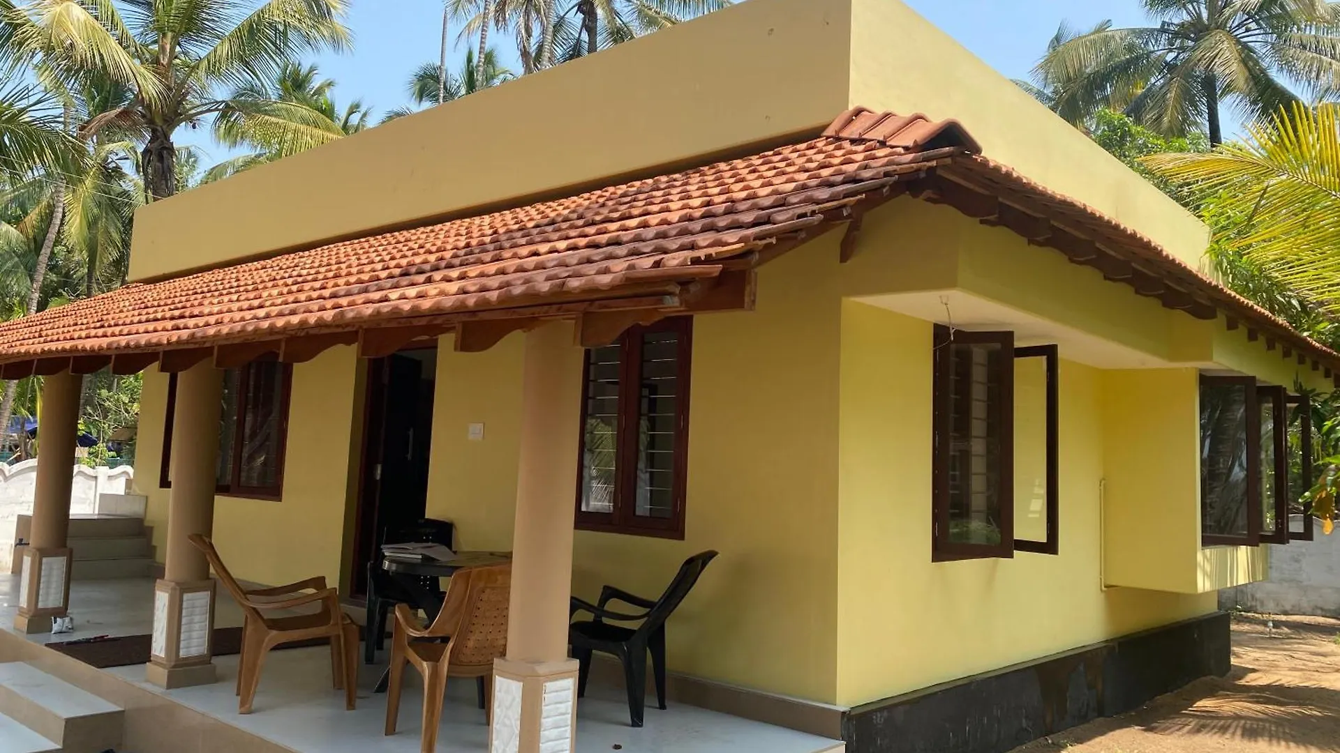Holiday home Gaya Beach Hacienda Irimbranallur